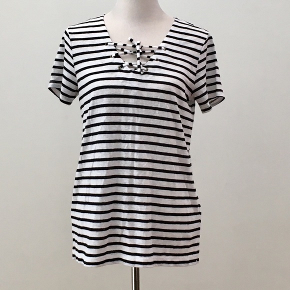 Old Navy Tops - Old Navy Relaxed Top Size M